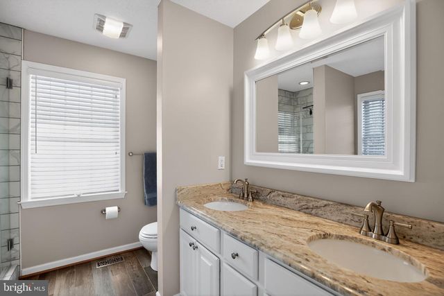 11841 KNOLLCREST LN, La Plata, MD 20646