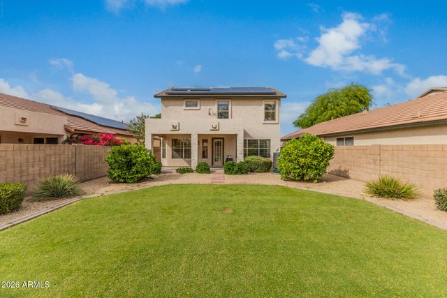 4631 E LONE CACTUS Drive, Phoenix, AZ 85050