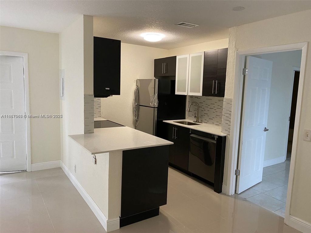 26 Crossings Cir B, Boynton Beach, FL 33435