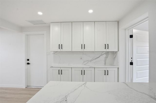 4327 NEWGATE AVENUE, Holiday, FL 34691