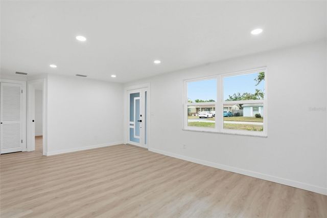 4327 NEWGATE AVENUE, Holiday, FL 34691