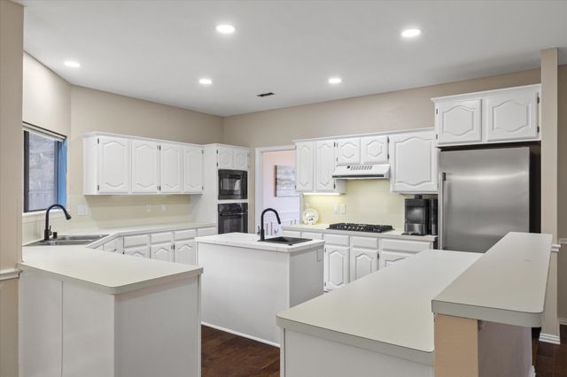 1808 Falmouth Drive, Plano, TX 75025