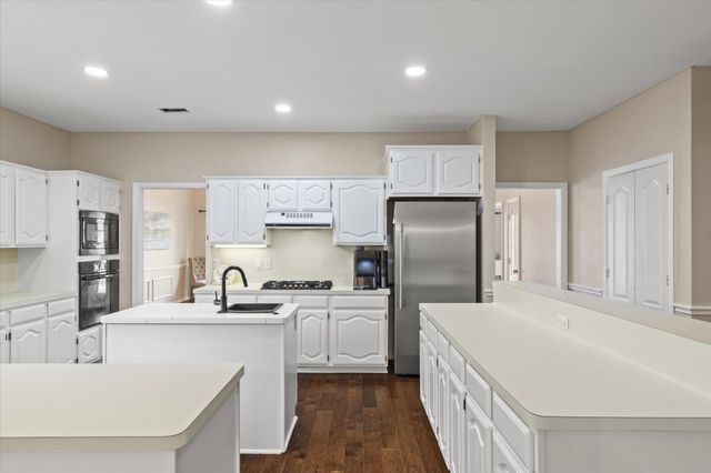 1808 Falmouth Drive, Plano, TX 75025