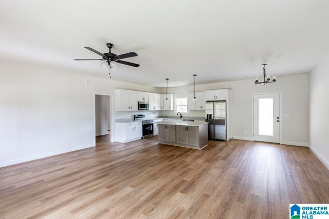 522 HOLT CIRCLE, Hayden, AL 35079