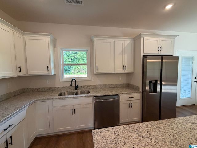 522 HOLT CIRCLE, Hayden, AL 35079