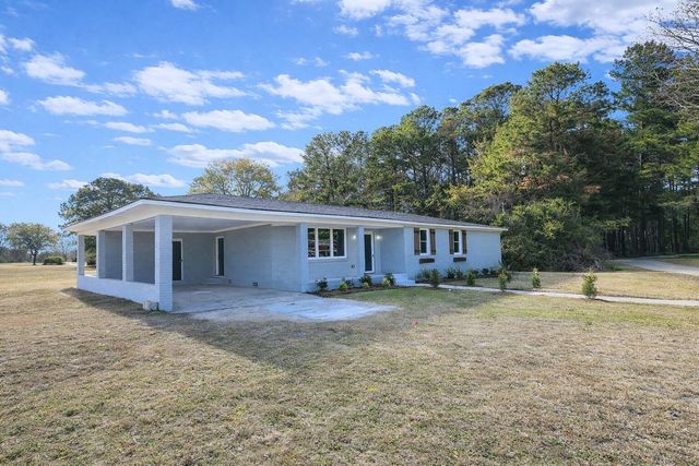 1142 Pearson Road, Manning, SC 29102