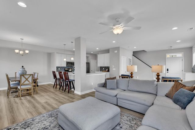 6412 Angelica Way, Westerville, OH 43081