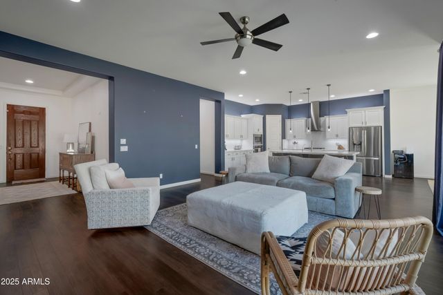 3582 E CASSIA Lane, Gilbert, AZ 85298