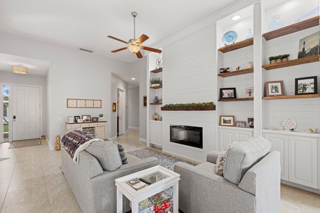 7813 Quida Drive, West Palm Beach, FL 33411