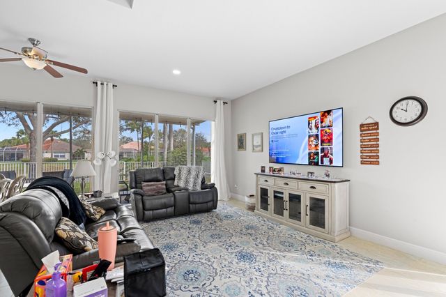 7813 Quida Drive, West Palm Beach, FL 33411