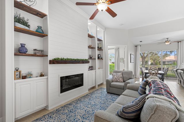 7813 Quida Drive, West Palm Beach, FL 33411