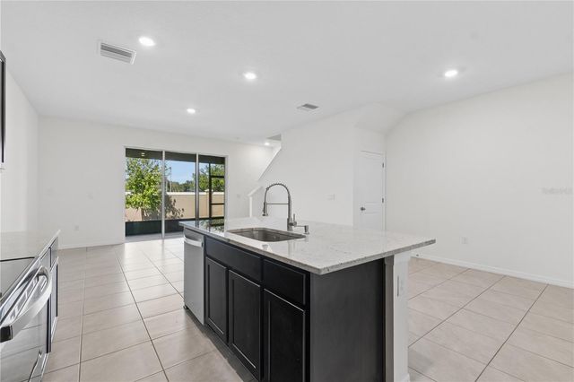 32423 TURTLE GRACE LOOP, Wesley Chapel, FL 33545