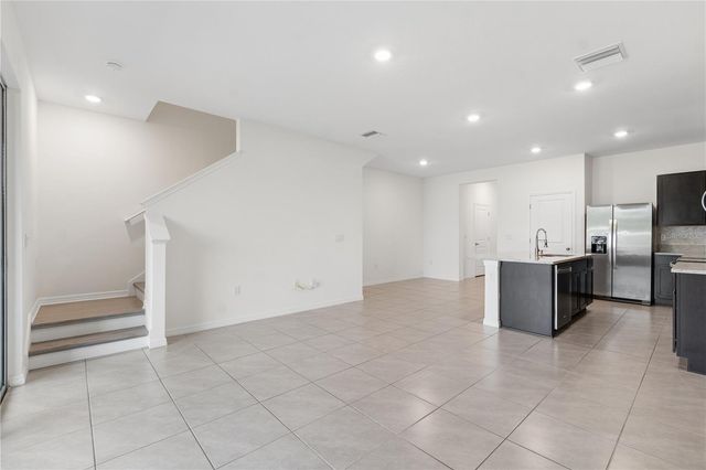 32423 TURTLE GRACE LOOP, Wesley Chapel, FL 33545