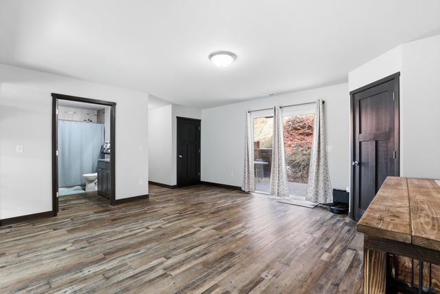 4950 WHISPERING PINES DR, Rapid City, SD 57702