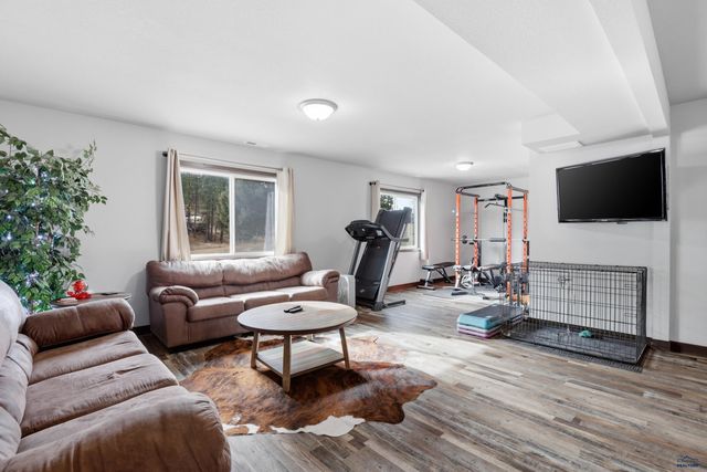 4950 WHISPERING PINES DR, Rapid City, SD 57702