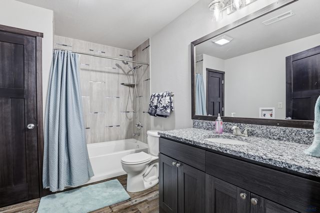 4950 WHISPERING PINES DR, Rapid City, SD 57702