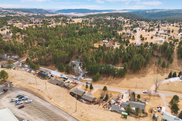 4950 WHISPERING PINES DR, Rapid City, SD 57702