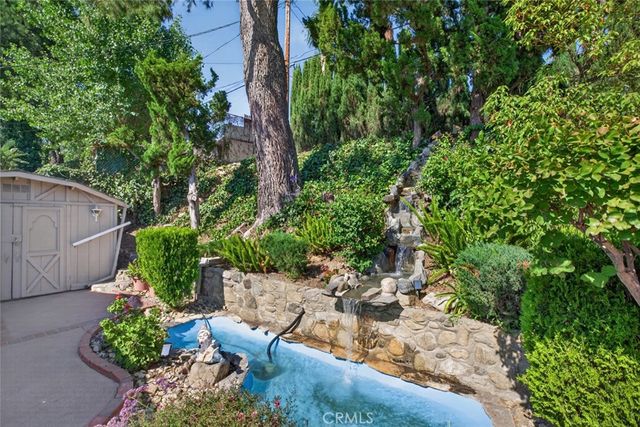 9862 Cabanas, Tujunga, CA 91042