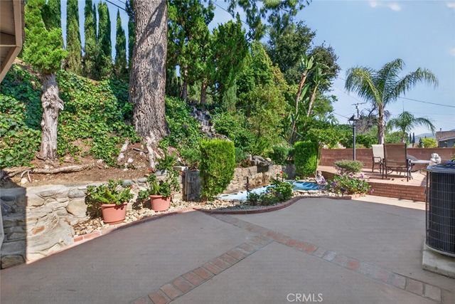 9862 Cabanas, Tujunga, CA 91042