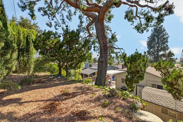 9862 Cabanas, Tujunga, CA 91042