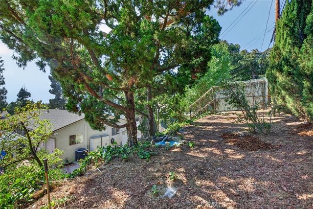 9862 Cabanas, Tujunga, CA 91042