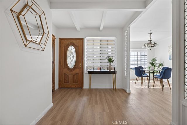 9862 Cabanas, Tujunga, CA 91042