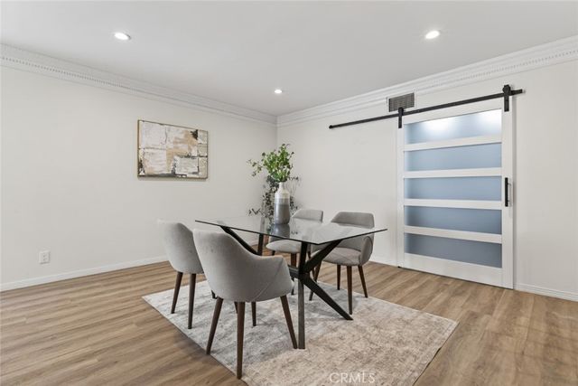 9862 Cabanas, Tujunga, CA 91042