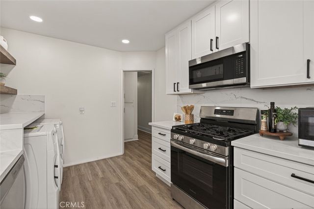 9862 Cabanas, Tujunga, CA 91042