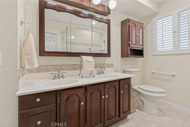 9862 Cabanas, Tujunga, CA 91042
