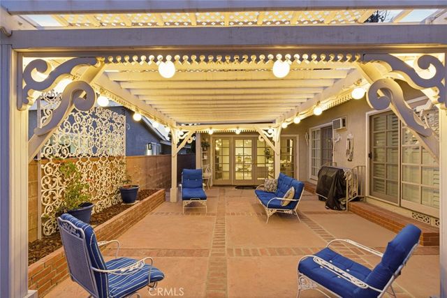 9862 Cabanas, Tujunga, CA 91042
