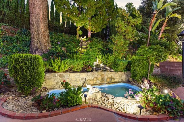 9862 Cabanas, Tujunga, CA 91042