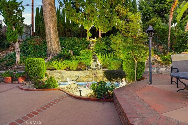 9862 Cabanas, Tujunga, CA 91042