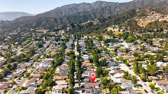 9862 Cabanas, Tujunga, CA 91042