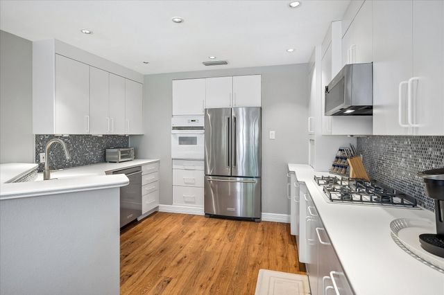 12484 Montego Plaza, Dallas, TX 75230
