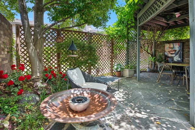 12484 Montego Plaza, Dallas, TX 75230