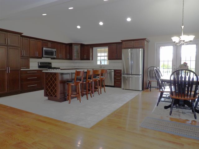 71 Cobb Lane, Clarendon, VT 05959