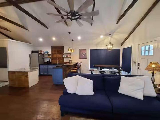 4879 Sam King Road, Hollywood, SC 29449