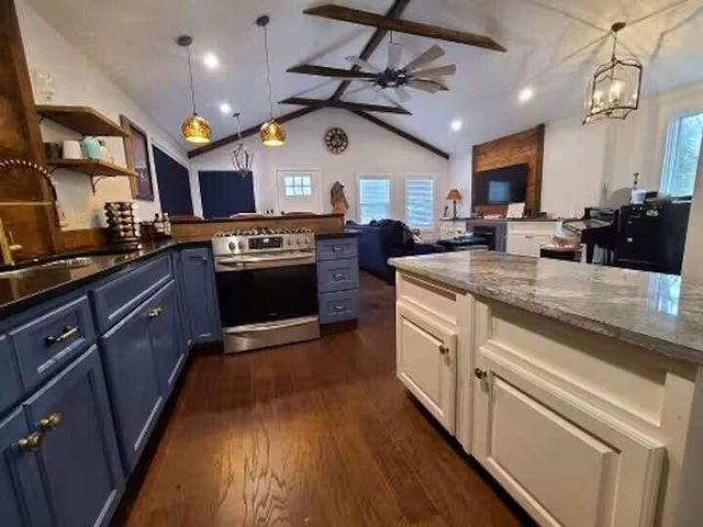 4879 Sam King Road, Hollywood, SC 29449