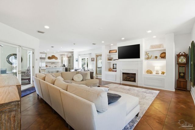 31904 Shoalwater Dr, Orange Beach, AL 36561