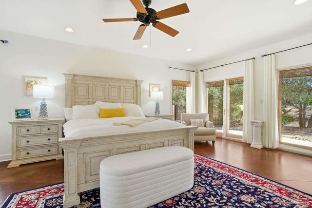 31904 Shoalwater Dr, Orange Beach, AL 36561