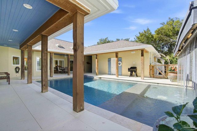 31904 Shoalwater Dr, Orange Beach, AL 36561