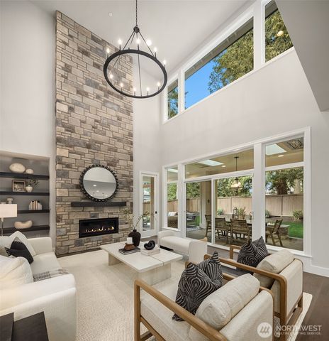 8258 133rd Avenue NE, Redmond, WA 98052