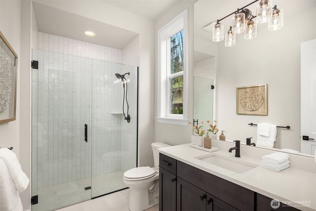8258 133rd Avenue NE, Redmond, WA 98052