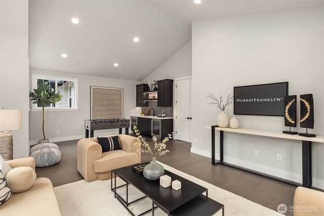 8258 133rd Avenue NE, Redmond, WA 98052