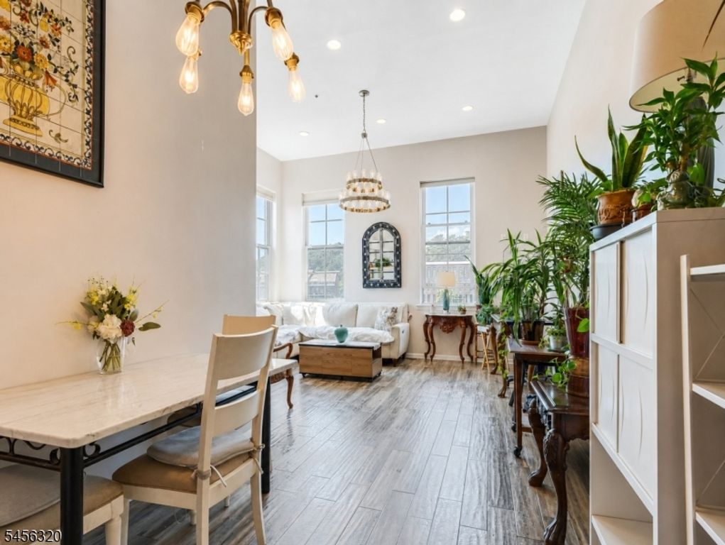 19 Market Street 401, Paterson City, NJ 07501 — photo 2