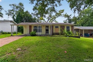 8428 Jacklin Avenue, Hazelwood, MO 63042