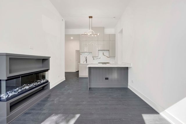 1814 S Throop Street 1F, Chicago, IL 60608