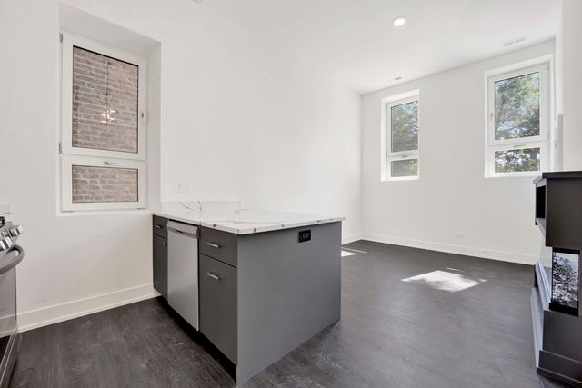 1814 S Throop Street 1F, Chicago, IL 60608