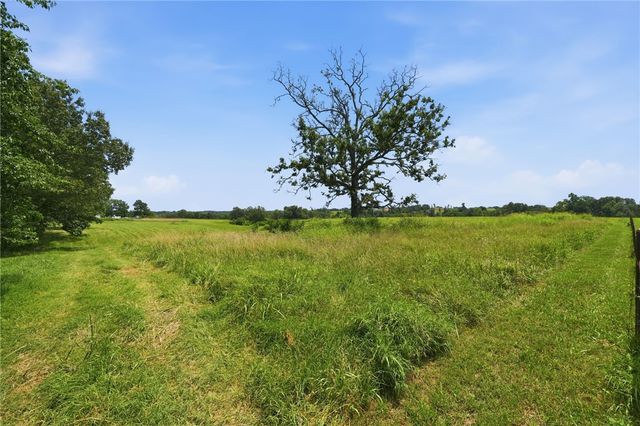 228 W 1st Avenue, Highfill, AR 72734