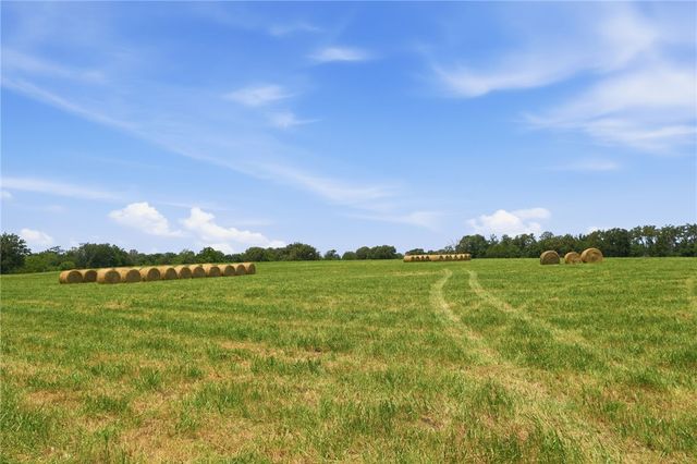 228 W 1st Avenue, Highfill, AR 72734